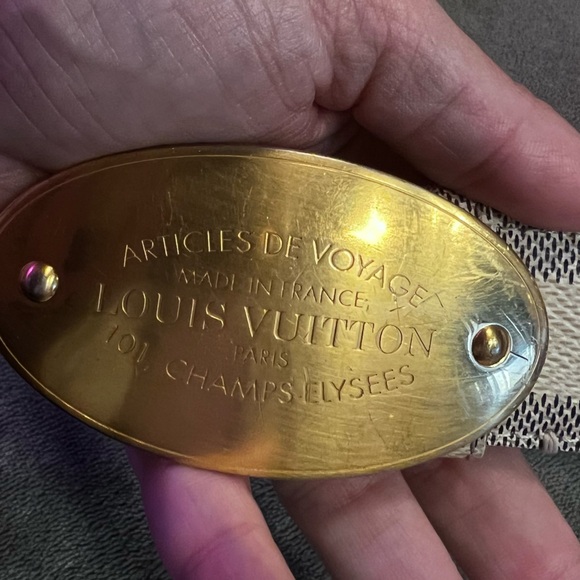 Authentic Louis Vuitton Damier Azur Canvas Leather Voyage
Belt Size 85/33 M9837 - Picture 5 of 6